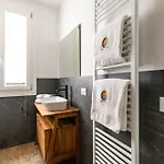 Mistro House By Sleep In